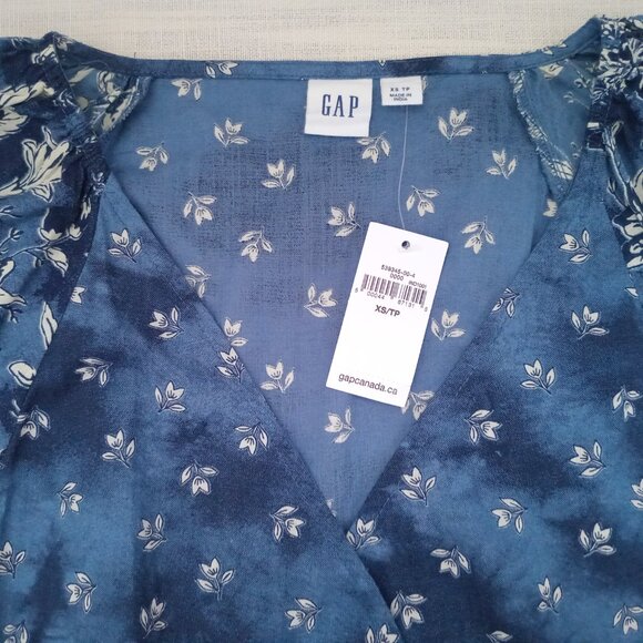Gap Women's Wrap Top Blouse Cotton Semi Sheer Blue White Floral Cottage Size XS - Picture 2 of 7